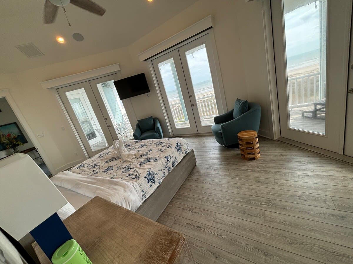 The Grand View 24