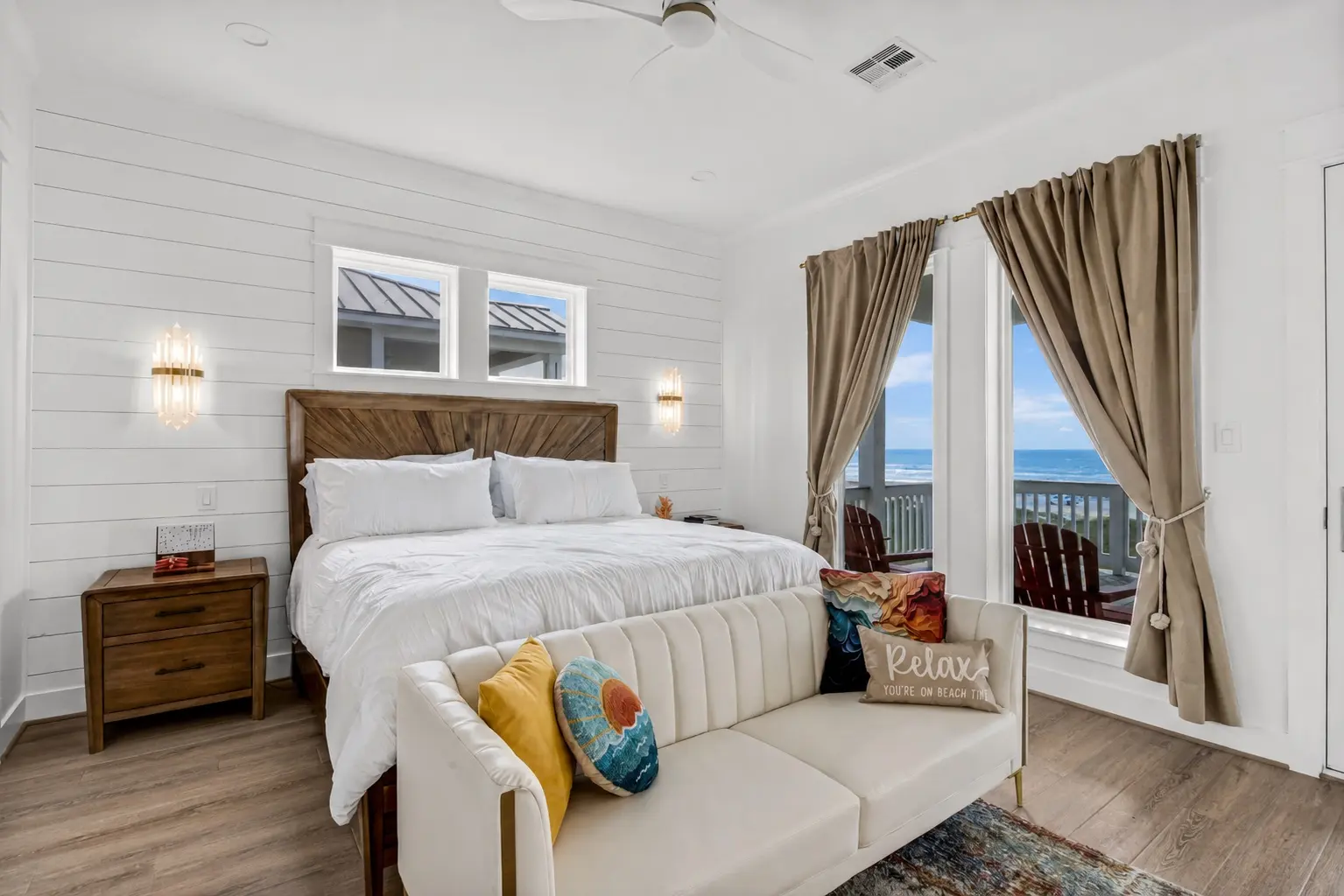 Top-Floor Condo at Pointe West — photo 13